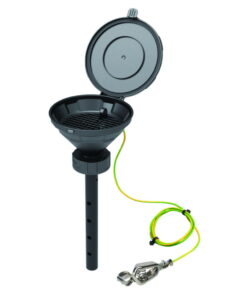 SCAT Funnel with lid "MARCO", V2.0, S60/61, 140 mm PE-HD electrostatic conductive, with lance 220 mm, with removable sieve and earthing cable