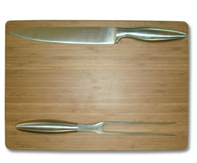 2 PIECE CARVING SET WITH BAMBOO BOARD